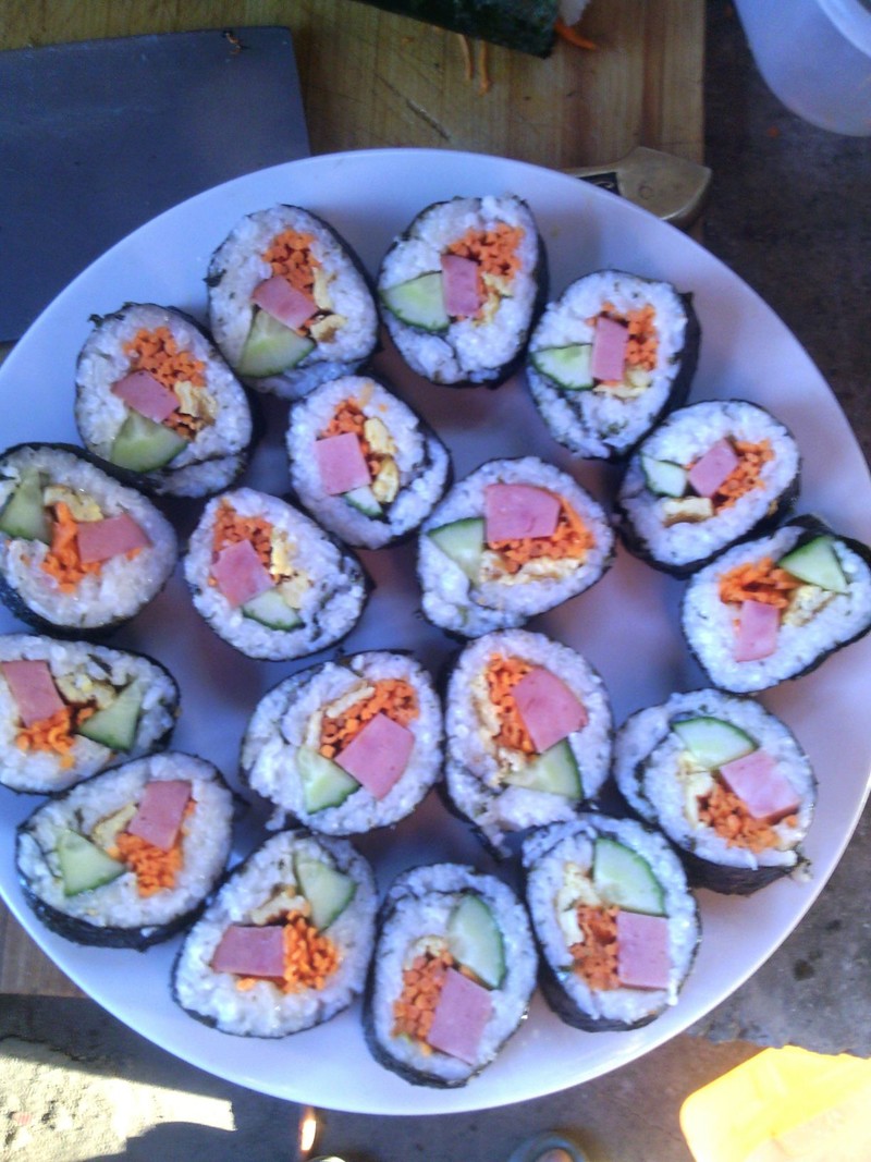 罗桐社区:周末清洁总动员_三亿体育官网(图1) 三亿体育